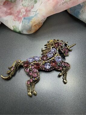 Vintage-Style Unicorn Brooch with Pink & Lavender Rhinestones #255UB